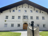 Volksschule (Stuben)